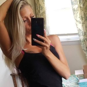 Meet your Posher, Tessa